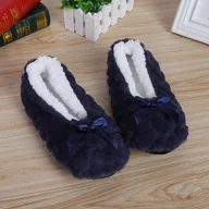 Kapcie damskie - Kapcie klasyczne - Granatowy 39-41 - miniaturka - grafika 1