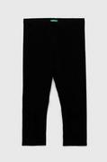 Spodnie i spodenki dla dziewczynek - United Colors of Benetton legginsy dziecięce kolor czarny gładkie - miniaturka - grafika 1