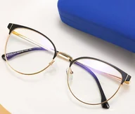 Okulary korekcyjne, oprawki, szkła - Damskie okulary Kocie Oczy zerówki do komputera BLUE LIGHT na teleskopach 25110 Czarny/Złoty - miniaturka - grafika 1