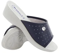 Klapki i japonki damskie - Klapki medyczne damskie - 39 - miniaturka - grafika 1