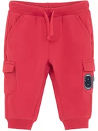 Spodenki dla niemowląt - COOL CLUB Spodnie dresowe w kolorze czerwonym - miniaturka - grafika 1