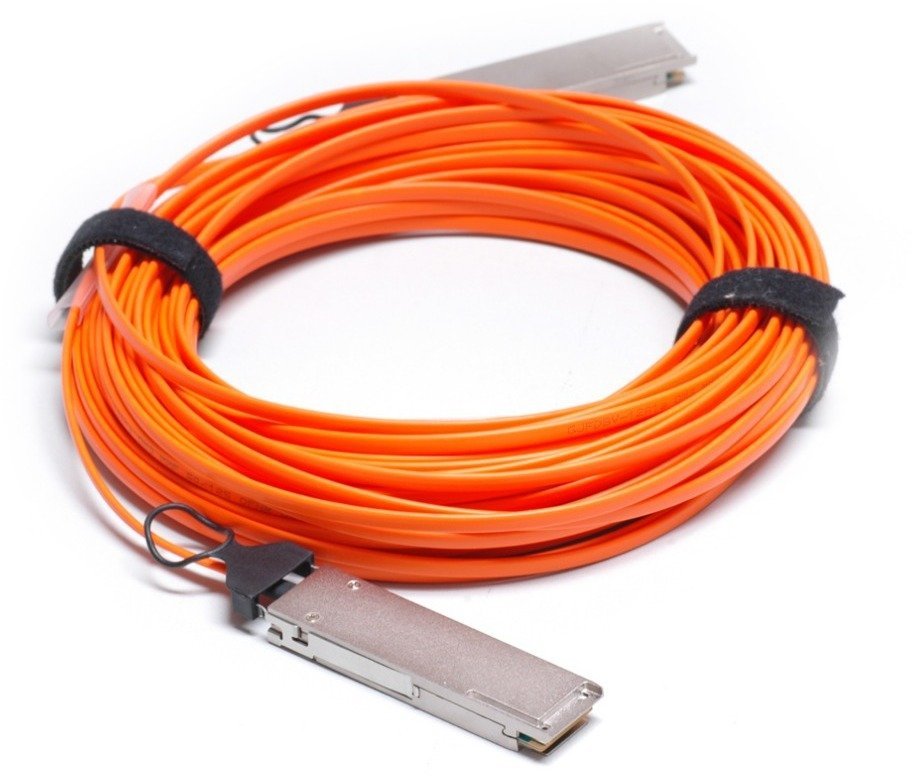 Cisco 100GBASE QSFP ACTIVE 100GBASE QSFP ACTIVE QSFP-100G-AOC7M=