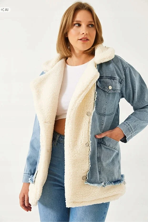 PIKOWANA KURTKA DAMSKA Z JEANSOWYMI WSTAWKAMI OVERSIZE 36 5IA