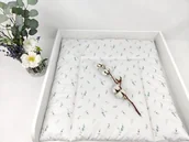 Przewijaki - Wodoodporna mata do przewijania, wodoodporny przewijak, przewijak w listki - miniaturka - grafika 1