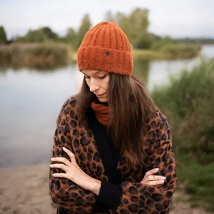 Komplet polski Fluffy set - Czapki damskie - miniaturka - grafika 5