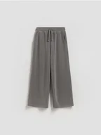 Spodnie i spodenki dla dziewczynek - Reserved - Spodnie dresowe z modalem - ciemnoszary - miniaturka - grafika 1