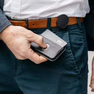 Uchwyt do karty ID ze smyczą Orbitkey Card Holder Pro - black - Etui na klucze - miniaturka - grafika 10