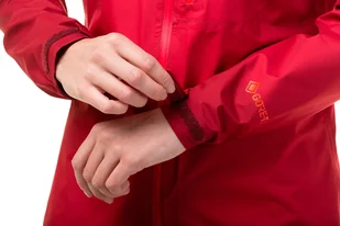 RONHILL Wodoodporna kurtka biegowa damska TECH GORE-TEX MERCURIAL JACKET jam/flame - Kurtki i kamizelki sportowe damskie - miniaturka - grafika 6