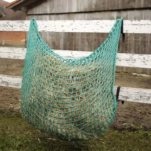 Kerbl Siatka na siano Flexi Strong, zielona, 150x100 cm - Akcesoria jeździeckie - miniaturka - grafika 1