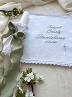 Pamiątka Chrztu Świętego - Haftowana szatka z okazji Chrztu świętego - miniaturka - grafika 1