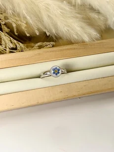 Pierścionek z niezapominajką srebro 925 - Pierścionki - miniaturka - grafika 1