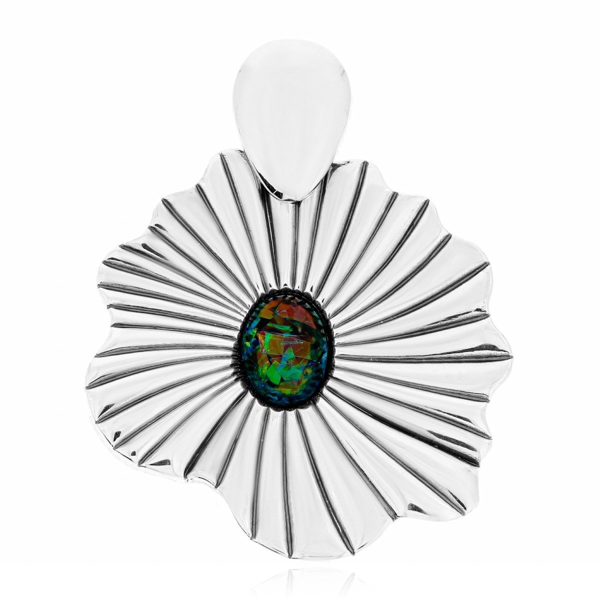 Srebrna zawieszka kwiat z opalizującym zielonym kamieniem pr. 925