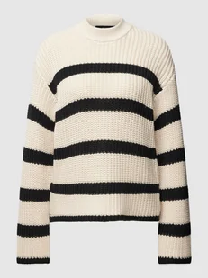 Sweter z dzianiny ze wzorem w paski model ‘HILDA’ - Swetry damskie - miniaturka - grafika 1