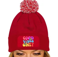 Czapki damskie - CZAPKA POMPON Bawełniana ZIMOWA Czerwona Motywacyjne GOOD VIBES ONLY Wzory - miniaturka - grafika 1