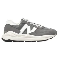 Buty trekkingowe męskie - Buty do chodzenia męskie New Balance M5740VPB - miniaturka - grafika 1