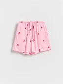 Spodnie i spodenki dla dziewczynek - Reserved - Wiskozowe szorty z haftem - pastelowy róż - miniaturka - grafika 1