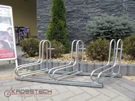 Wyposażenie miejsc publicznych - Krosstech Stojak na rowery RAD 3 na 3 rowery ocynkowany 4440133 - miniaturka - grafika 1