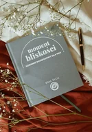 Szkolne artykuły papiernicze - MOMENT BLISKOŚCI dziennik rozwojowy dla par prezent dla pary - miniaturka - grafika 1