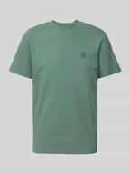 Koszulki męskie - T-shirt z prążkowanym okrągłym dekoltem - miniaturka - grafika 1