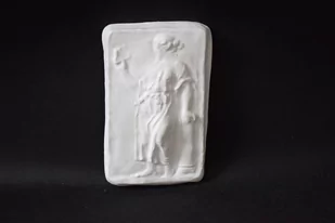 Relief,płaskorzezba-kobieta - Figurki dekoracyjne - miniaturka - grafika 1