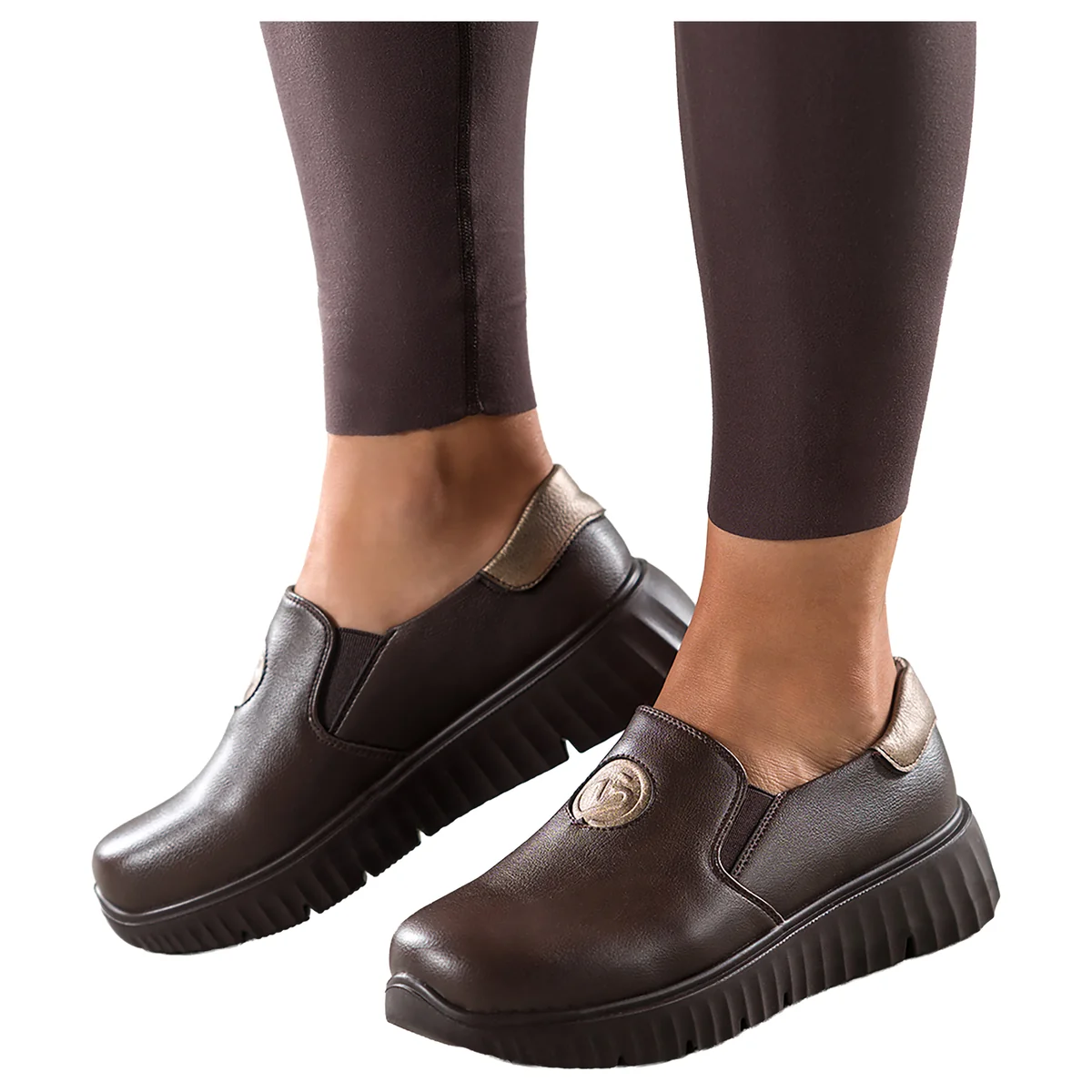 Czekoladowe półbuty damskie slip on złote wstawki skórzana wkładka Carla 7931-7