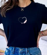 Koszulki i topy damskie - damska czarna koszulka z sercem - miniaturka - grafika 1