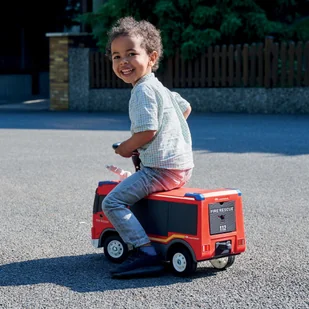 BIG Jeździk VOLVO Wóz Strażacki z Armatką Wodną - Jeździki dla dzieci - miniaturka - grafika 5