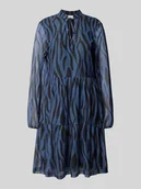 Sukienki - Sukienka o długości do kolan ze stójką model ‘VOLETTIS’ - miniaturka - grafika 1