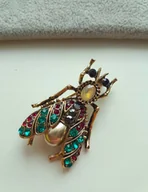 Broszki - PIĘKNA ZŁOTA BROSZKA ŻUK MUCHA OWAD CHRABĄSZCZ INSEKT CYRKONIE PERŁA - miniaturka - grafika 1