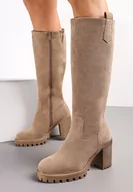 Kozaki damskie - Ciemnobeżowe Kozaki z Imitacji Zamszu na Słupku Ozdobione Przeszyciami Veroli - miniaturka - grafika 1