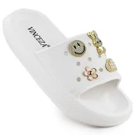 Klapki i japonki damskie - Klapki piankowe na basen plażę na platformie białe zdobione Vinceza 76055 - miniaturka - grafika 1