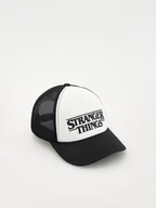Czapki dla dzieci - Reserved - Czapka z daszkiem Stranger Things - czarny - miniaturka - grafika 1