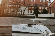 Vouchery - City boats Rejs katamaranem solarnym po Odrze Wrocław - miniaturka - grafika 1