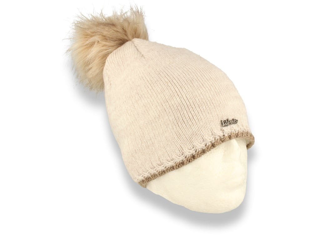 Czapka zimowa z pomponem polska produkcja beżowa ocieplana polarem