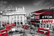 Plakaty - GBeye London Piccadilly Circus - Czerowne autobusy - plakat PH0418 - miniaturka - grafika 1