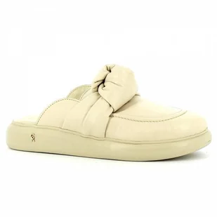 Kryte klapki na grubej podeszwie CARINII - Carinii - Klapki i japonki damskie - miniaturka - grafika 1