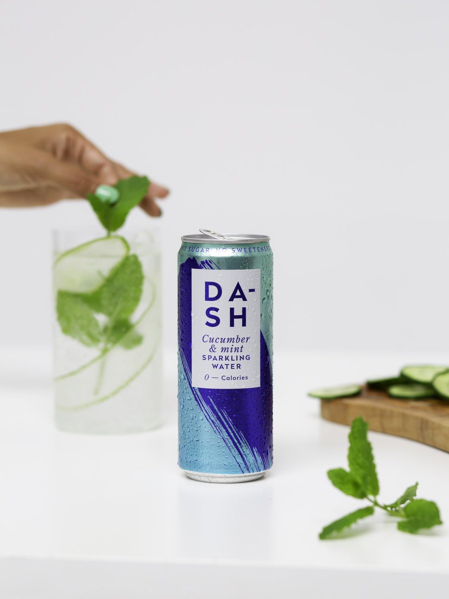 Dash woda gaz. ogórek mięta 330ml