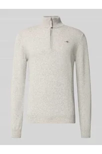 Sweter o kroju regular fit z imitacji dzianiny z czystej wełny jagnięciej - Gant - Swetry męskie - miniaturka - grafika 1