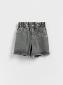 Spodnie i spodenki dla dziewczynek - Reserved - Jeansowe szorty z haftem - szary - miniaturka - grafika 1