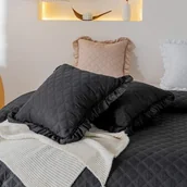 Poszewki na poduszki - Spod Igły i Nitki, Czarna Poszewka Do Narzuty Z Falbanką  RUFFY, 45x45 cm - miniaturka - grafika 1