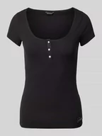 Koszulki i topy damskie - T-shirt z prążkowaniem model ‘KARLEE’ - miniaturka - grafika 1