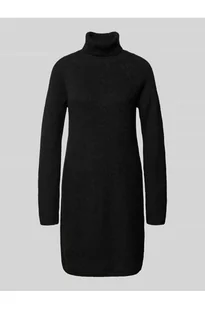 Sukienka z dzianiny o kroju podkreślającym figurę z raglanowymi rękawami model ELLEN - Pieces - Sukienki - miniaturka - grafika 1