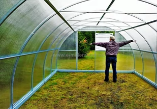 Emaga Szklarnia Primus 4x18m 72m2 H=230cm poliwęglan 6mm - Szklarnie ogrodowe Emaga Szklarnia Primus 4x18m 72m2 H=230cm poliwęglan 6mm - Szklarnie ogrodowe - miniaturka - grafika 4