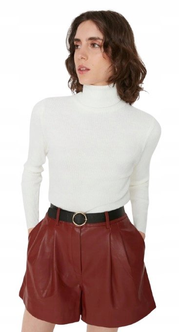 TRENDYOL BIAŁY GŁADKI GOLF DAMSKI Z DŁUGIM RĘKAWEM 40 5AA