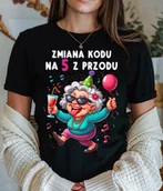 Koszulki i topy damskie - DAMSKA koszulka na 50 urodziny - Zmiana kodu na 5 z przodu - miniaturka - grafika 1