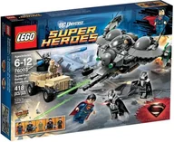 Klocki - LEGO Super Heroes Super Heroes Superman Bitwa o Smallville 76003 - miniaturka - grafika 1