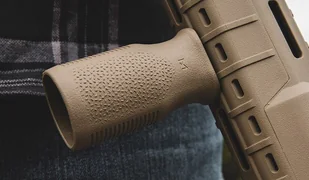 Magpul - Chwyt M-LOK MVG Vertical Grip - FDE - MAG597-FDE - Osprzęt do wiatrówek - miniaturka - grafika 2