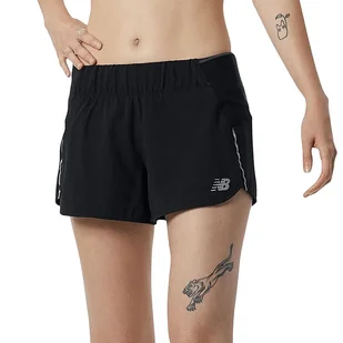 Spodenki New Balance WS21267BK - czarne - Spodnie sportowe damskie - miniaturka - grafika 1