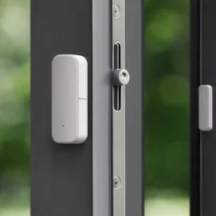 Hama ZigBee kontakt drzwiowy/okienny, inteligentny, biały, magnetyczny - Systemy inteligentnych domów - miniaturka - grafika 1