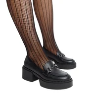 Półbuty damskie - Czarne półbuty na obcasie eko-skórzane Vinceza - miniaturka - grafika 1